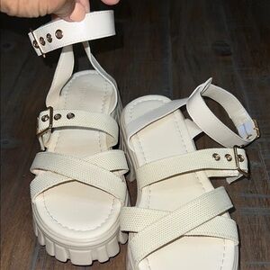Women's Cream Strappy Sandals Size 38